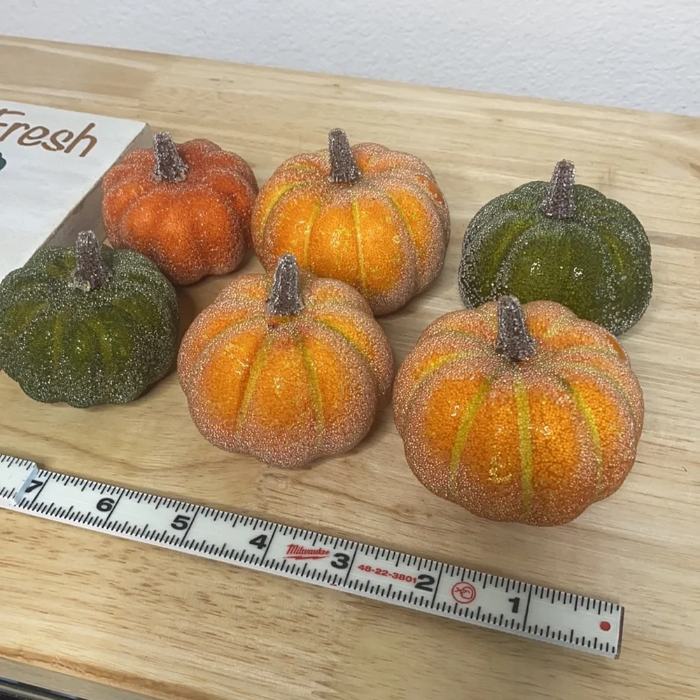 Sonoma mini pumpkins